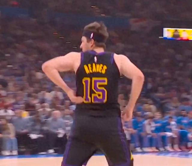 湖人双星伤退季后赛前景堪忧